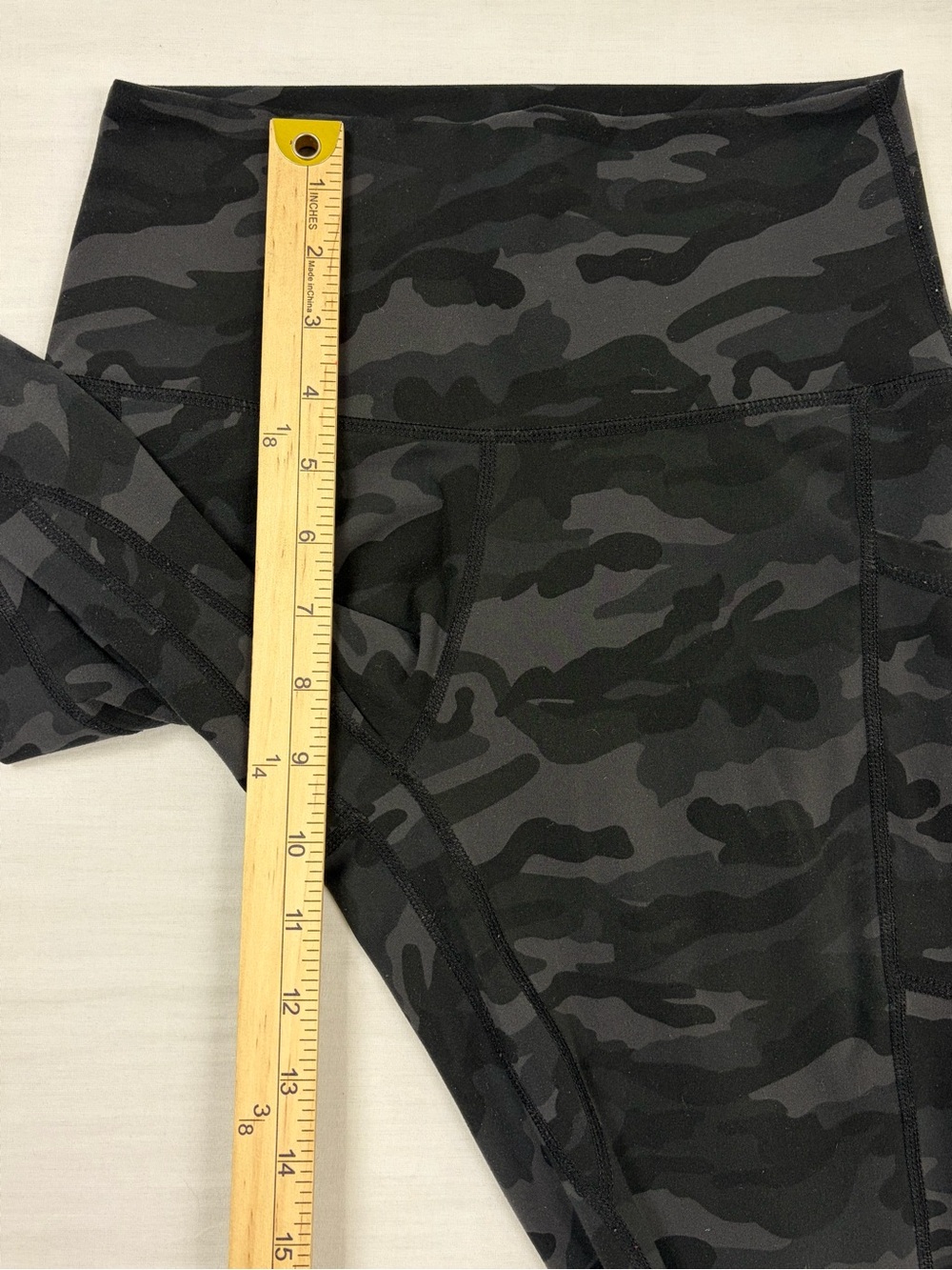 Colorfulkoala Black Dark Gray Camo High Waisted Leggings Side Pockets S - Picture 9 of 10